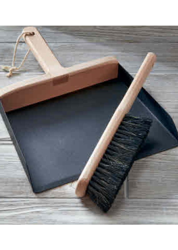 Wooden Handle Dustpan & Brush Set