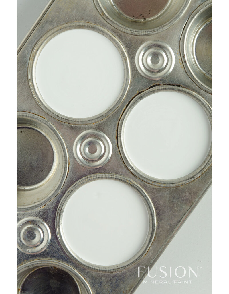 Lamp White - Fusion Mineral Paint  * Extended Colour Collection