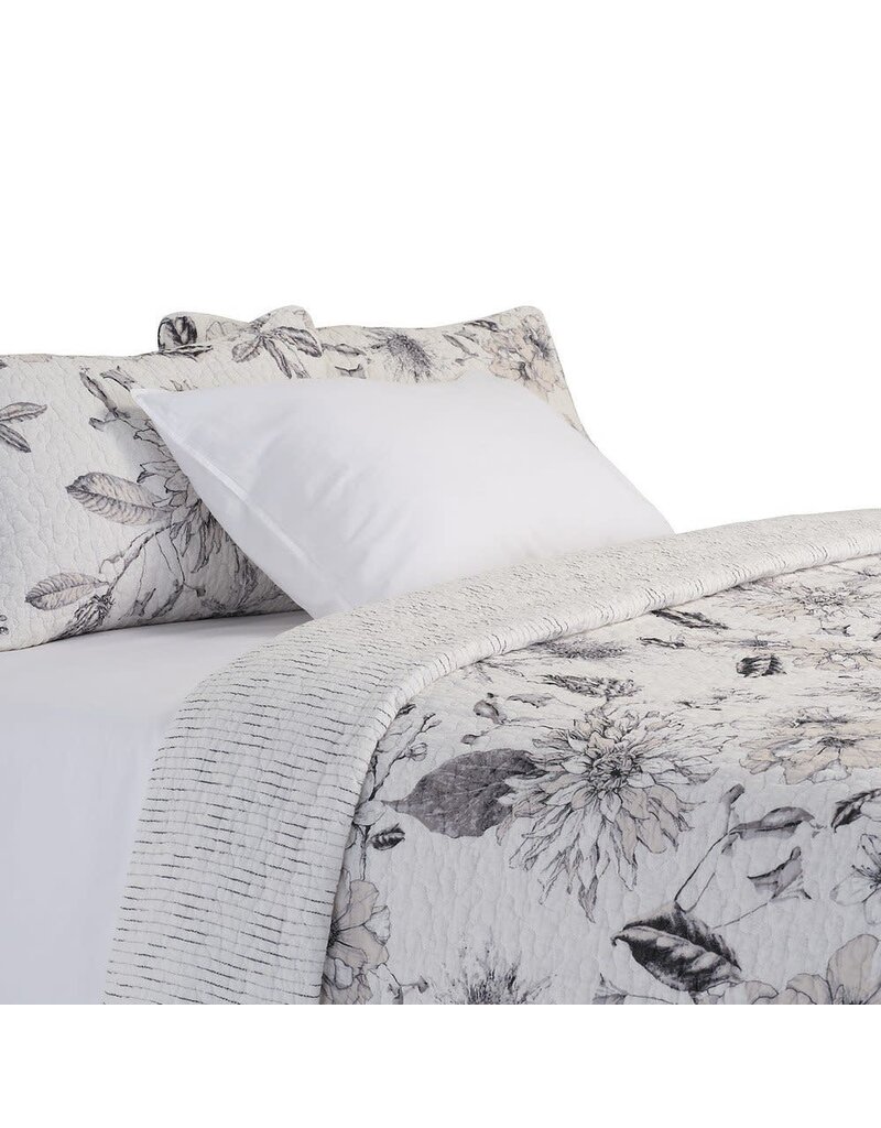 Brunelli Justina Collection Quilt and Sham Set by Brunelli