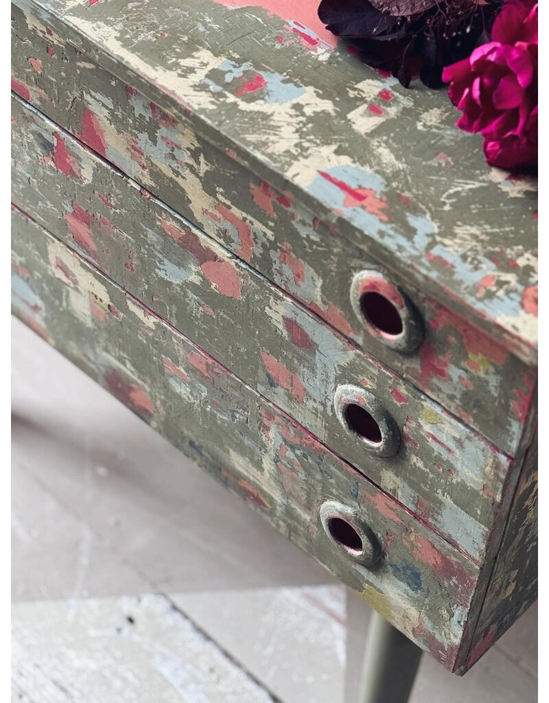 Annie Sloan "Old Boat" Finish using Chalk Paint | Thursday, August 21, 2025 | 5:30pm-8:30pm