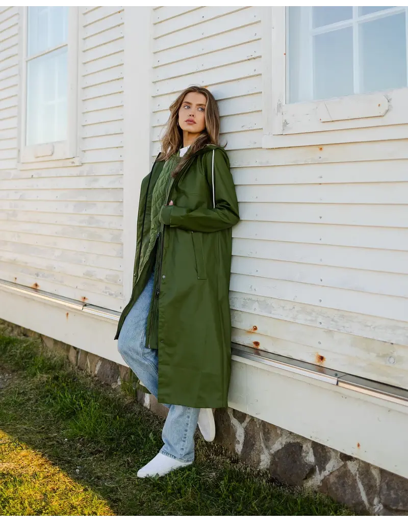 The Mernini Raincoat Chive Green | Classic 48" Length