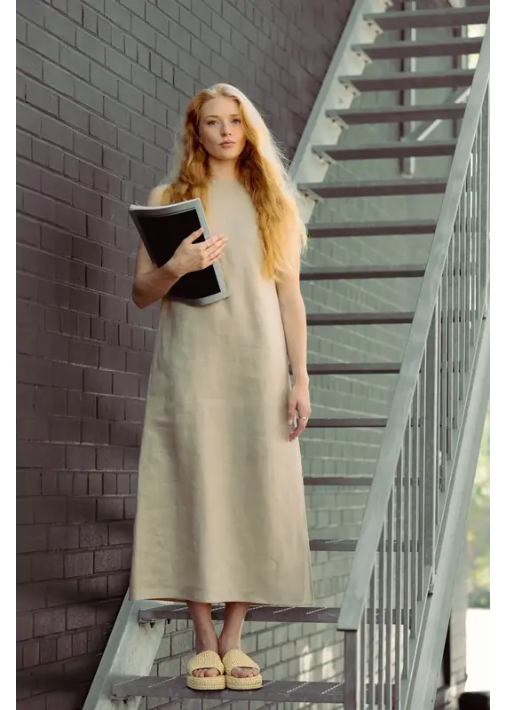 Luna Clothing Linen Sleeveless Dress in Natural