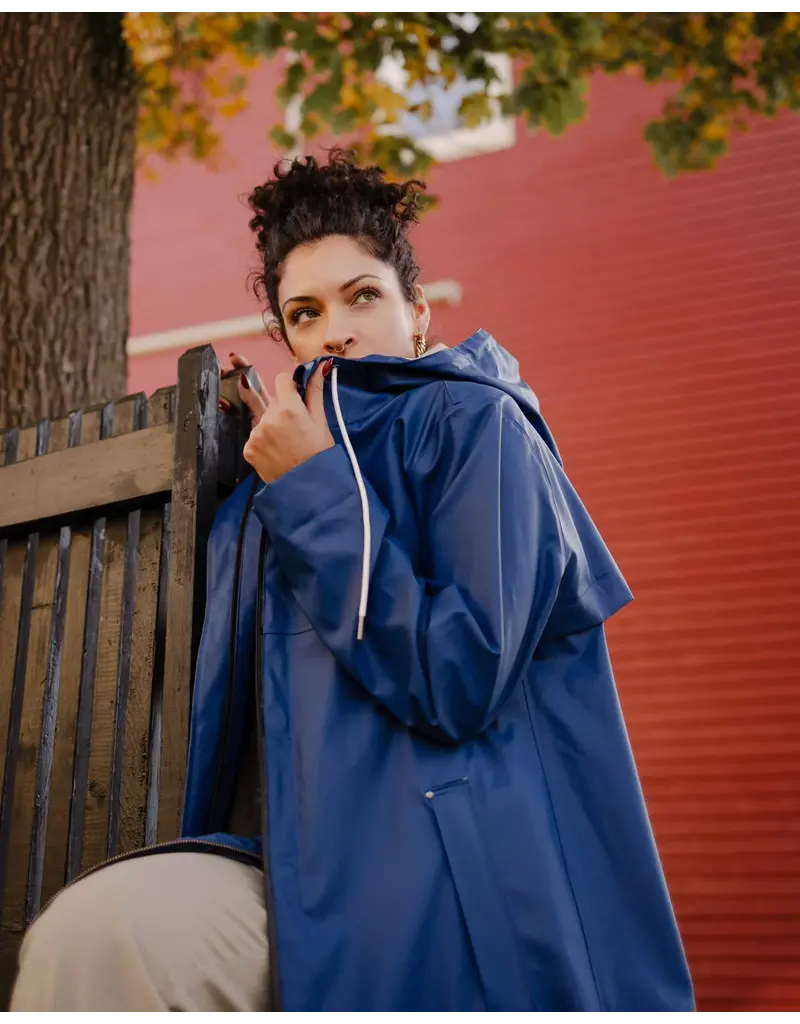 Mernini The Mernini Raincoat Peony Blue | Petite 42" Length