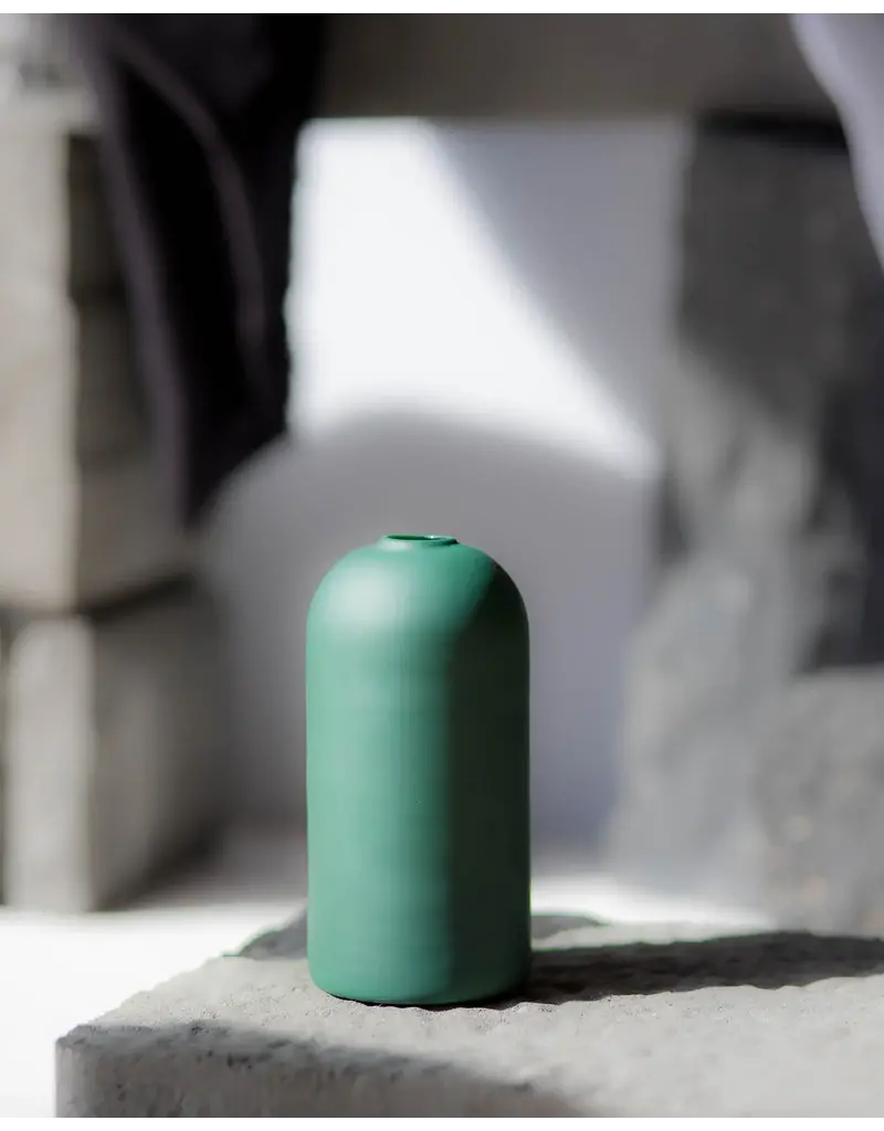 Everlasting Candle Green Wylie Vase | Everlasting Candle