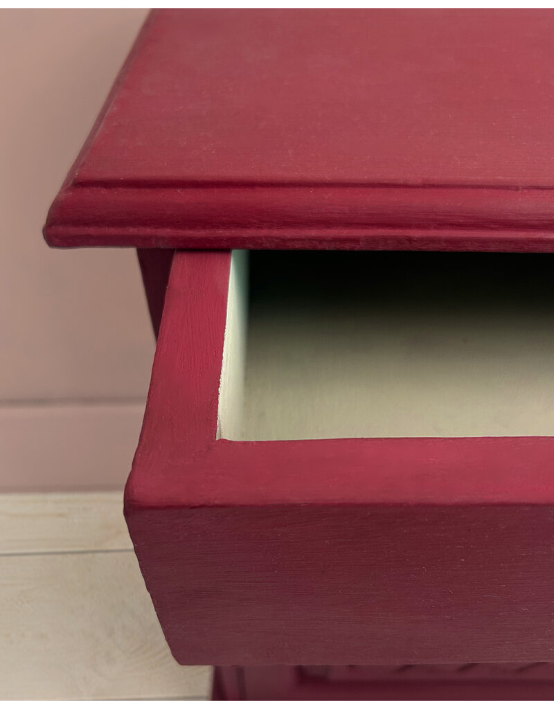 Annie Sloan Burgundy | Chalk Paint by Annie Sloan