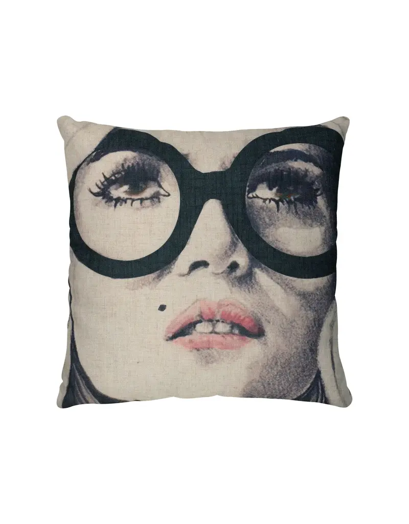 Renwil Madelia 20"x20" Toss Cushion – Feather & Down Fill