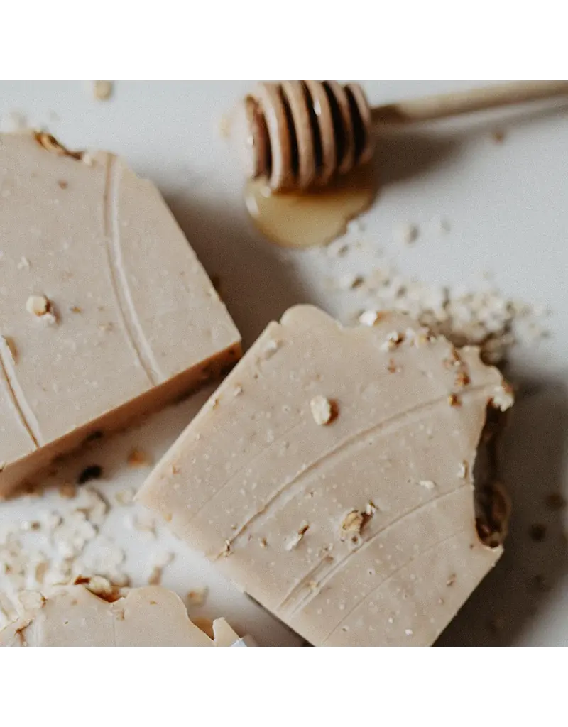 Soak Bath Co. Oatmeal, Milk & Honey Luxury Soap Bar (Soak Bath Co.)