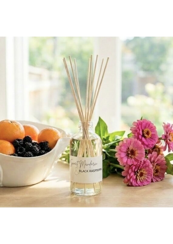 DeFerrari Candles Sweet Mandarin & Black Raspberry Reed Diffuser Set