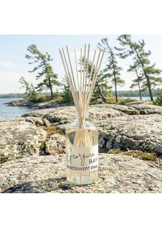 DeFerrari Candles Georgian Bay Windswept Pine Reed Diffuser | De Ferrari Home
