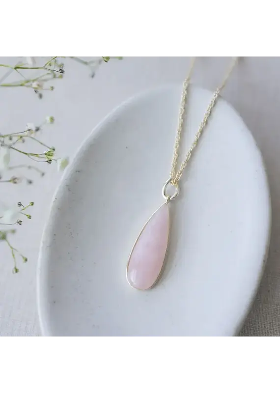 Glee Jewelry Alara Rose Quartz Necklace by Glee Jewelry in gold
