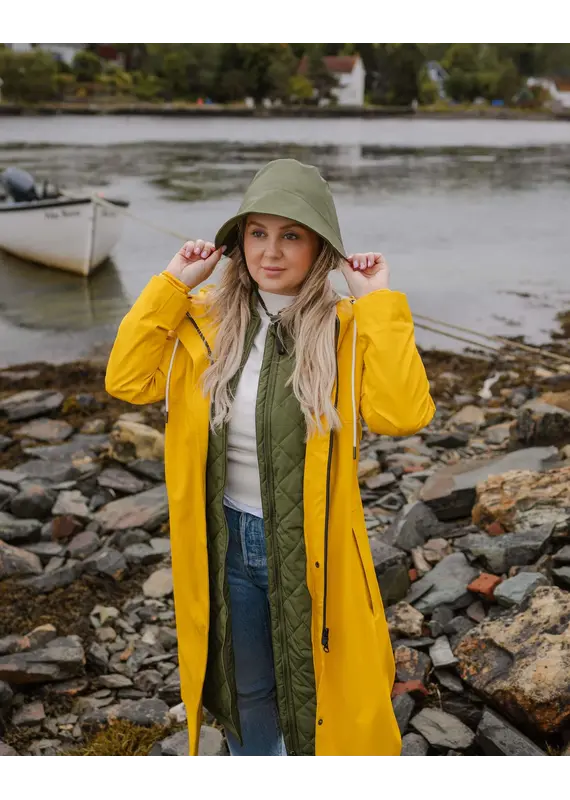 Mernini Chive Rain Hat by Mernini