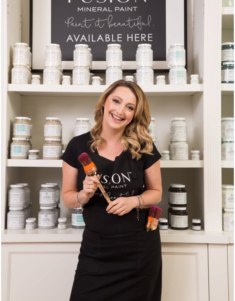 Jennylyn Pringle the Founder of Fusion Mineral Paint. Book Launch and Paint Demo