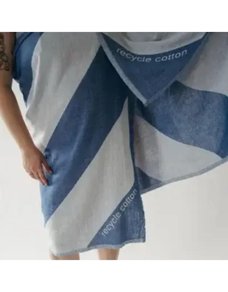 Pokoloko Diagonal Stone Blue Recycled Turkish Cotton Towel by Pokoloko