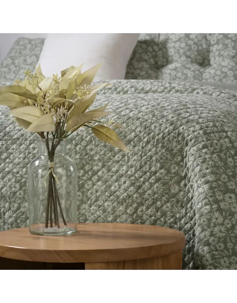 Brunelli Maggie Green Floral Quilt by Brunelli