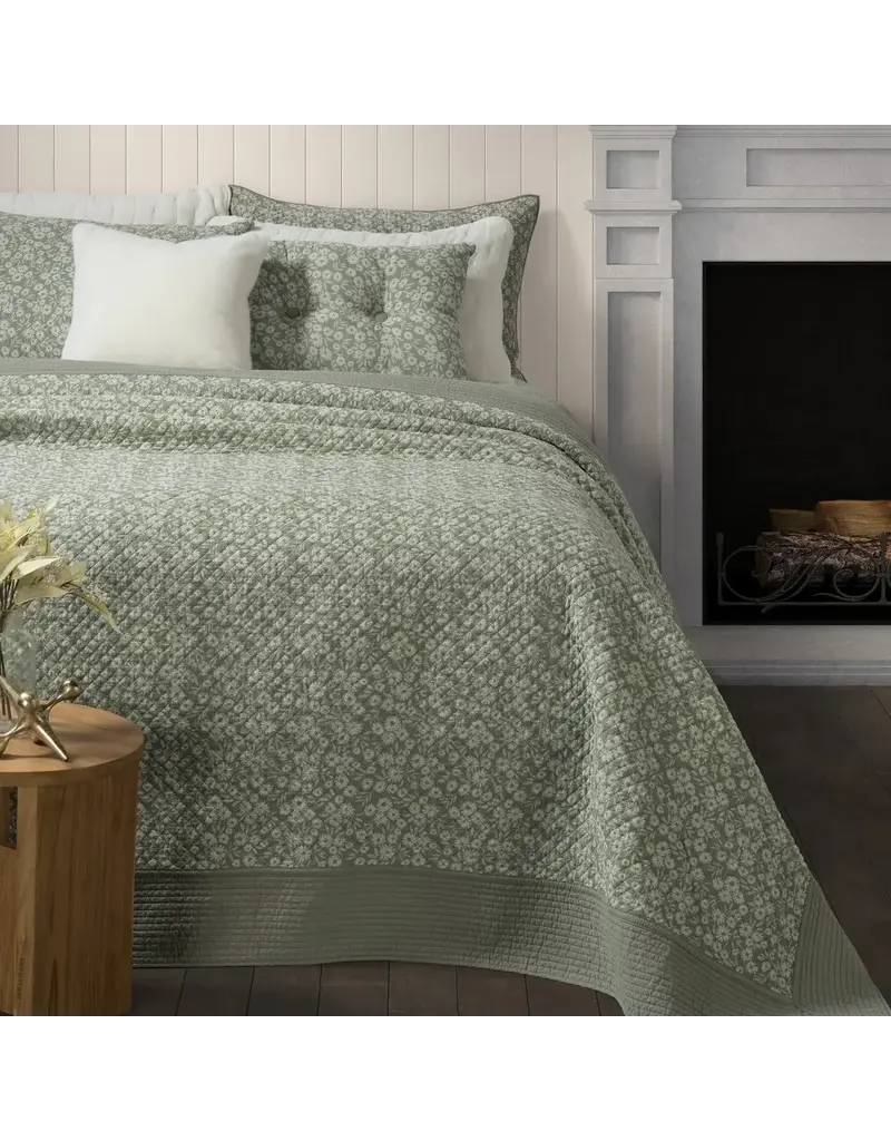 Brunelli Maggie Green Floral Quilt by Brunelli