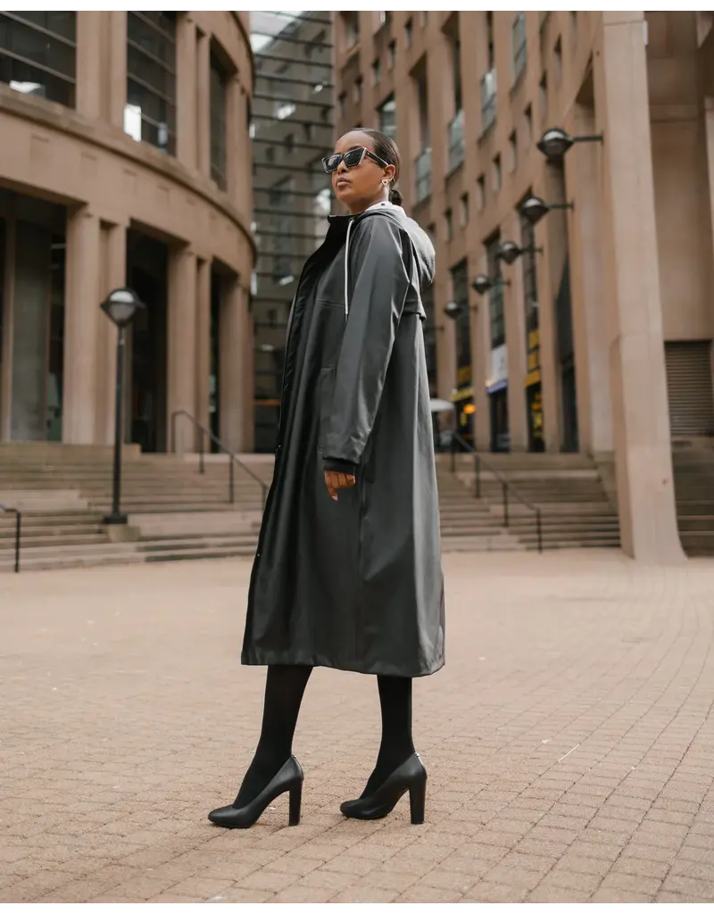 Mernini The Mernini Raincoat Black Beauty | Classic 48" Length