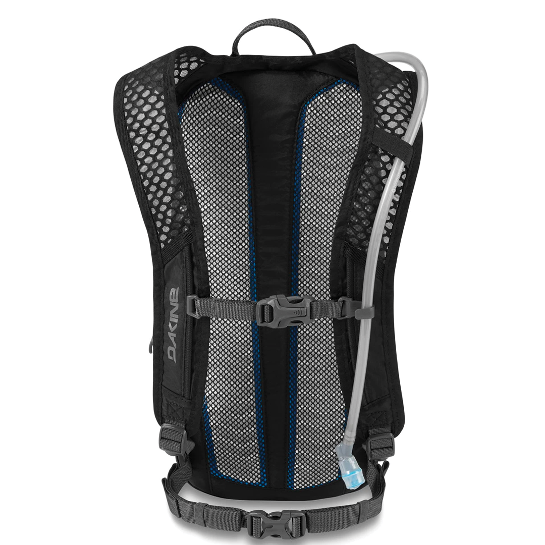 dakine 8l hydration pack