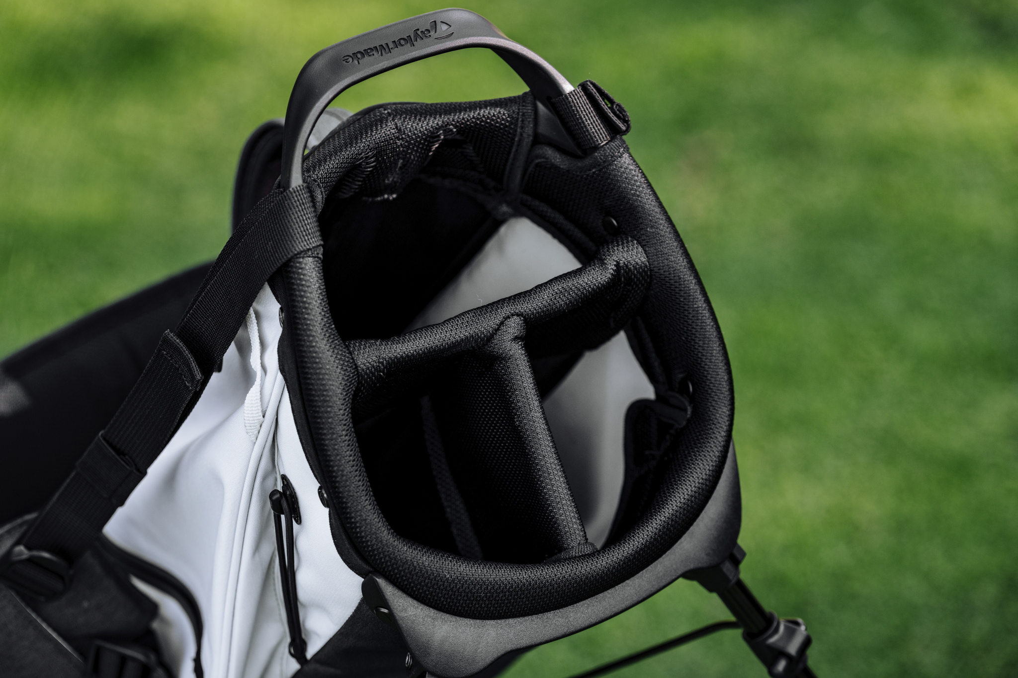 Golf bag dividers with various configurations for organizing clubs, ensuring easy access and protection, and keeping your equipment neatly arranged on the course