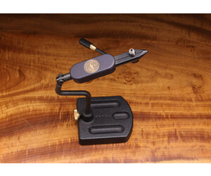 Regal Travel Vise with Traditional Head - Guided Fly Fishing