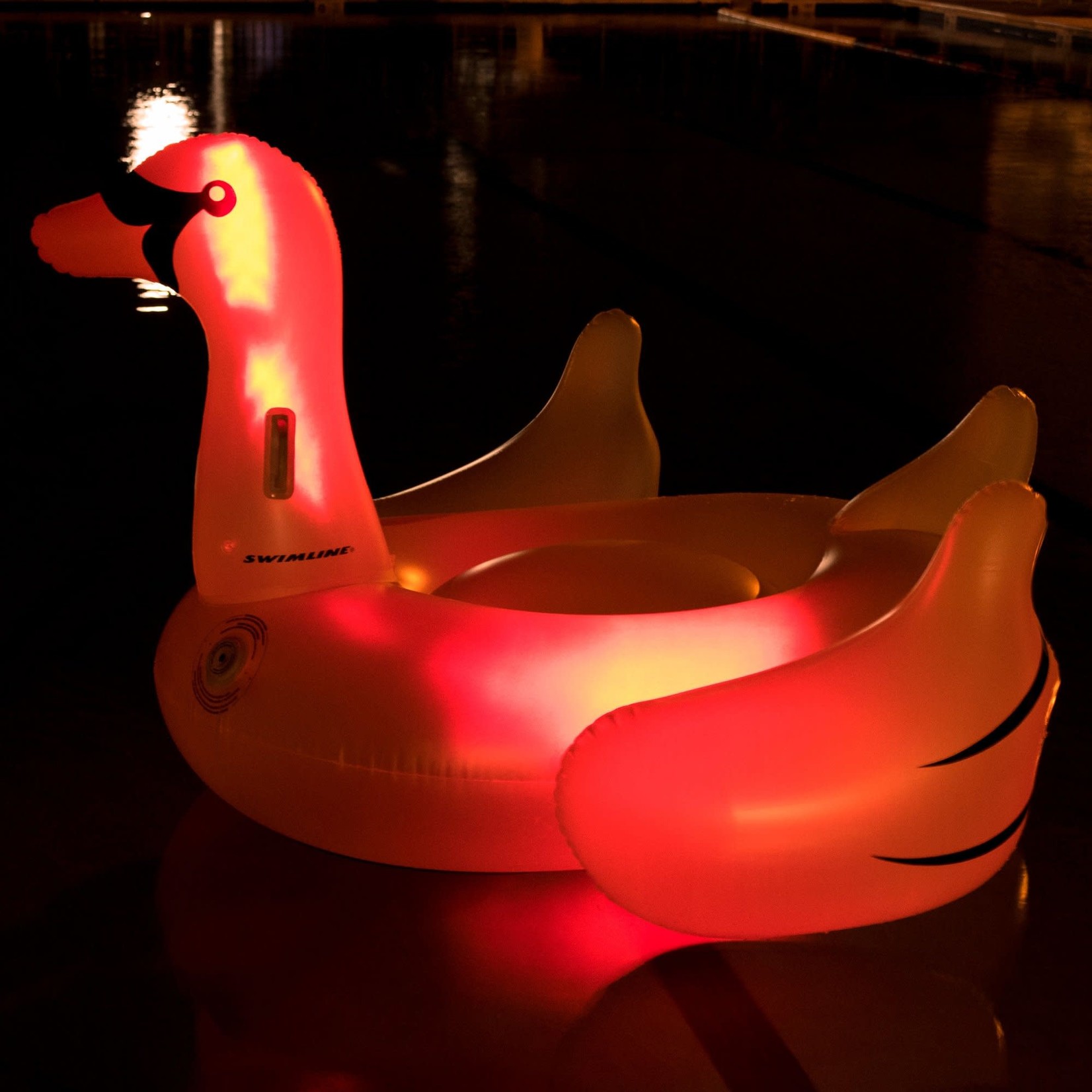 INFLATABLE SWAN-LED