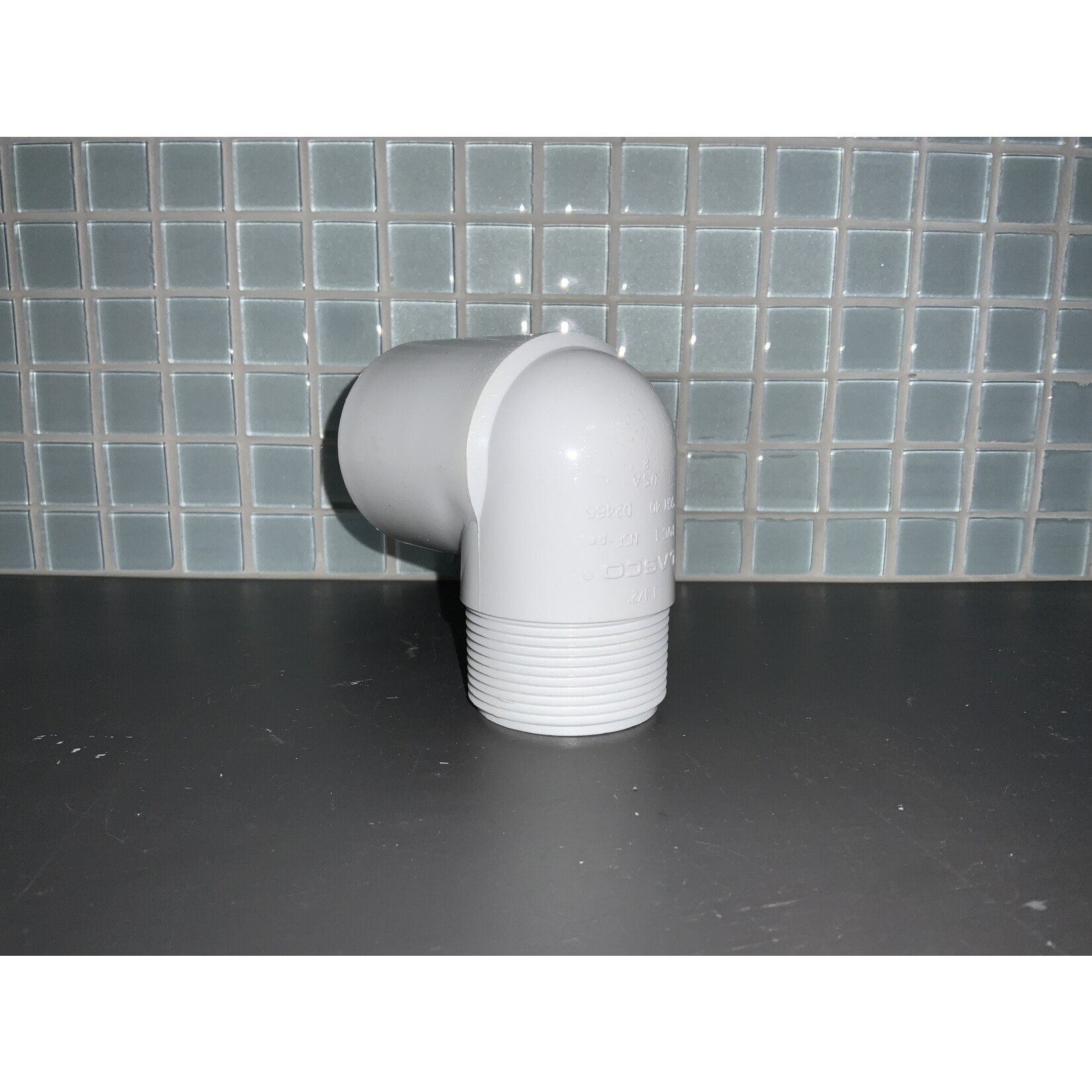PVC ELBOW MALE 1-1/2" x 90