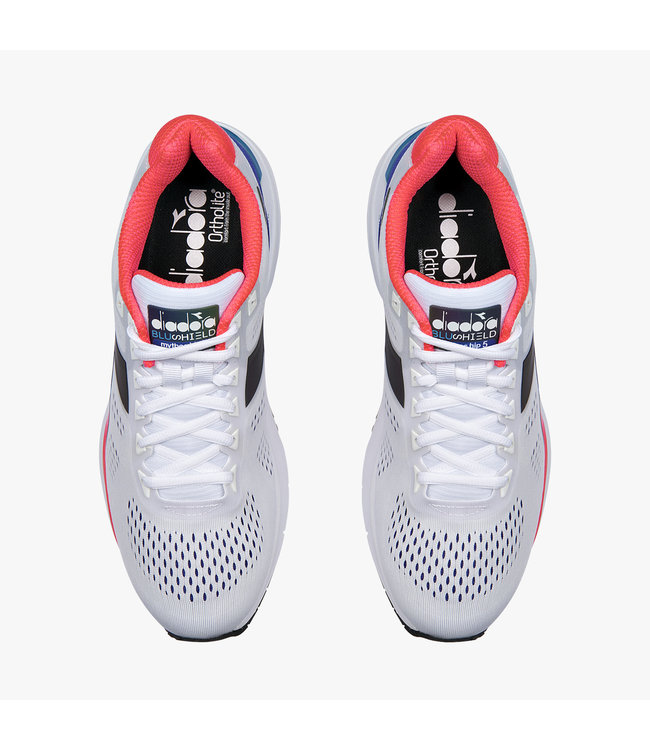 Diadora Men's Mythos BluShield Hip 5