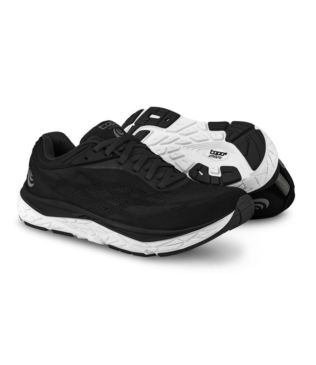 Topo Athletic Men's Magnifly