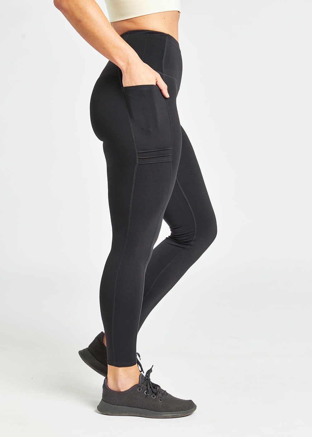 Performance Tights: Long running tights with phone pocket