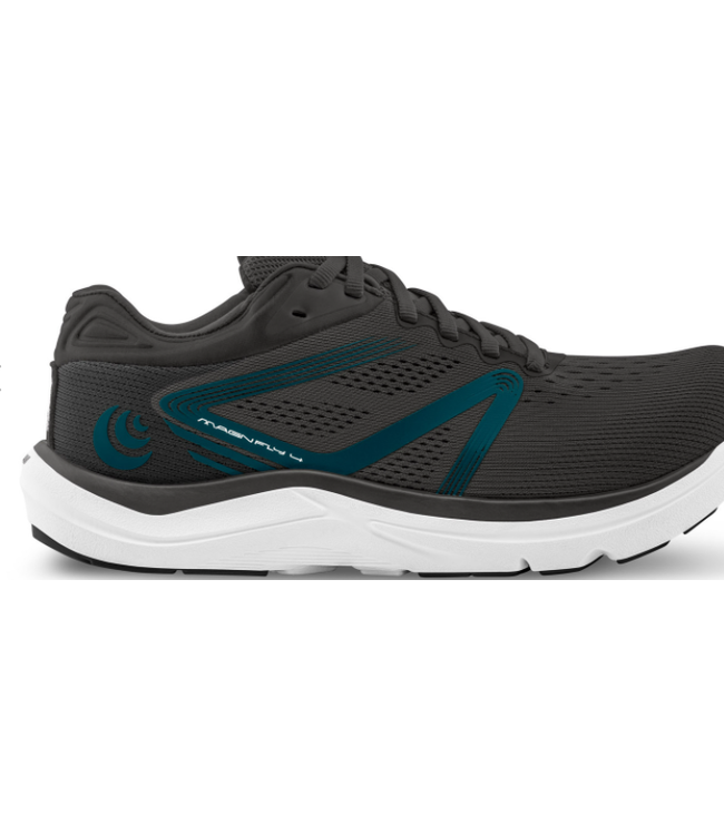 Topo Athletic Men's Magnifly 4