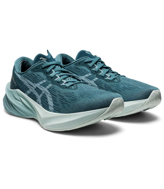 ASICS Women's Novablast 3