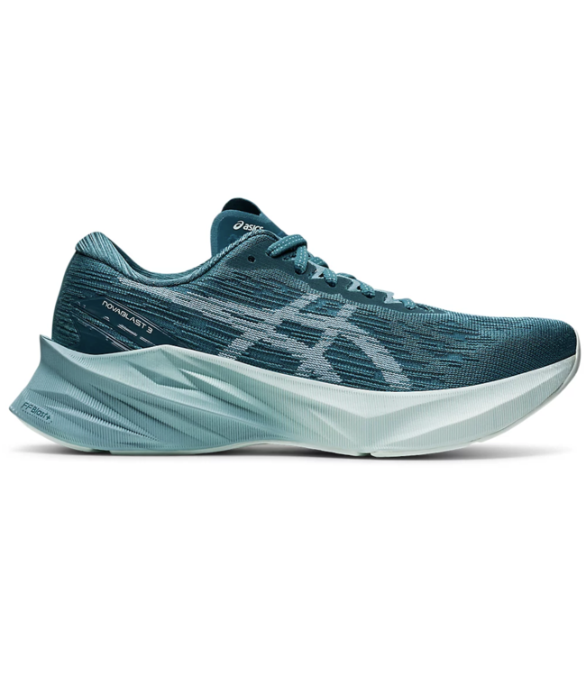 Women's Asics Novablast 3