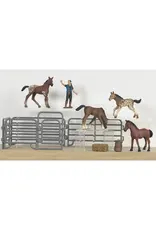 M&F Bigtime Barnyard Foal Set With Panels 5100013