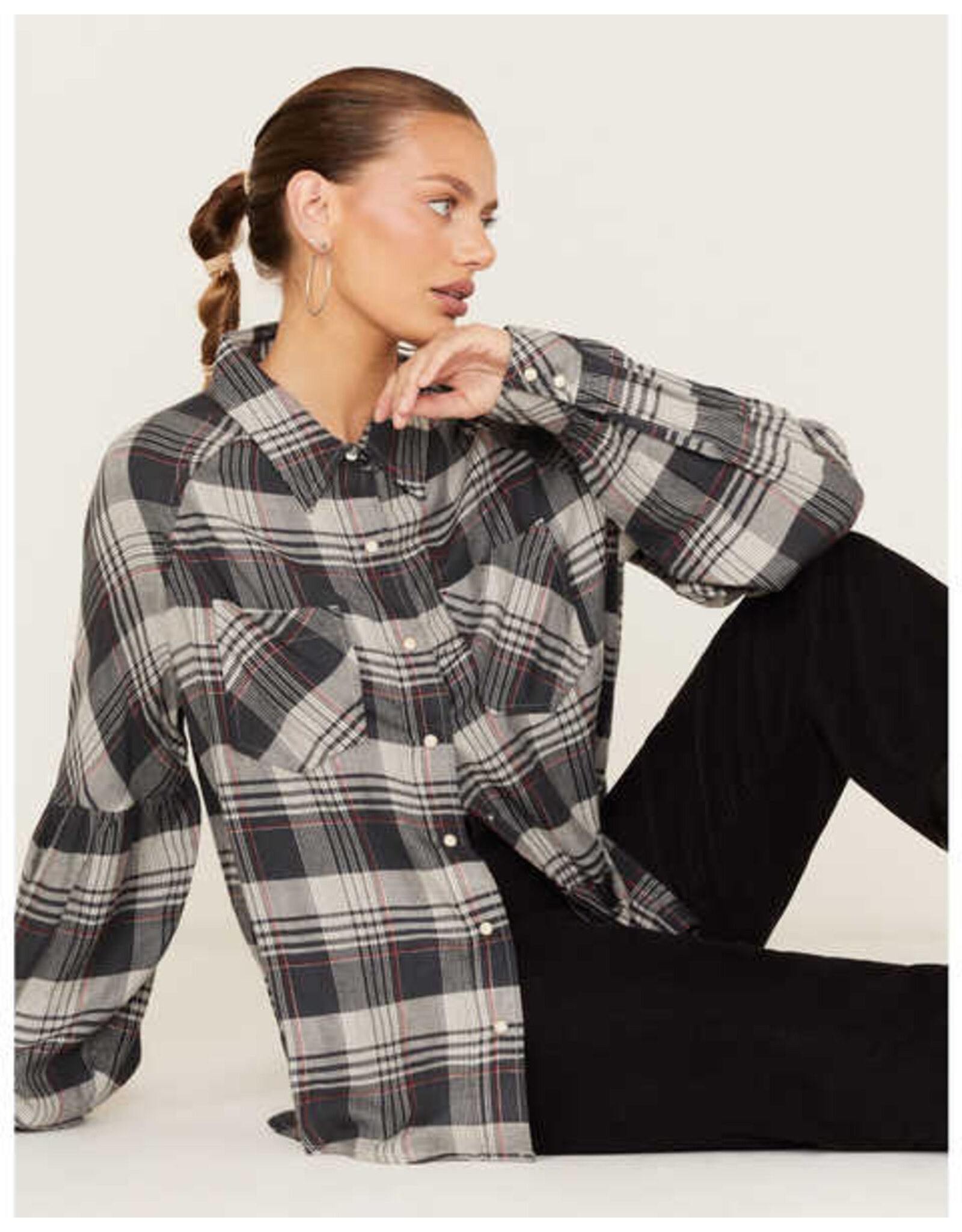 Wrangler Ladies Black Flannel 2339574 Long Sleeve Shirt