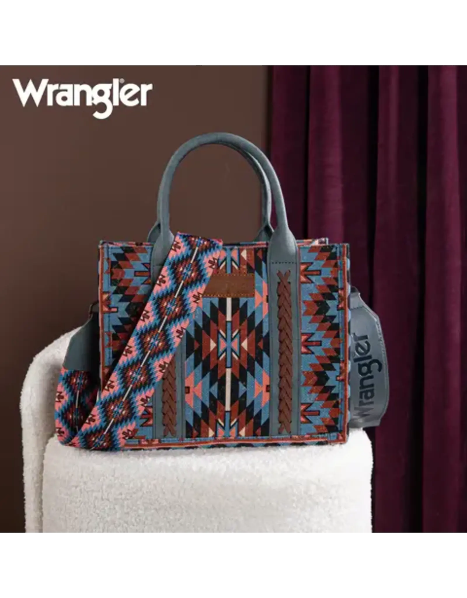 Wrangler Wrangler Southwestern Pattern Dual Sided Print Navy Tote/Crossbody Bag WG2213-8120SNY