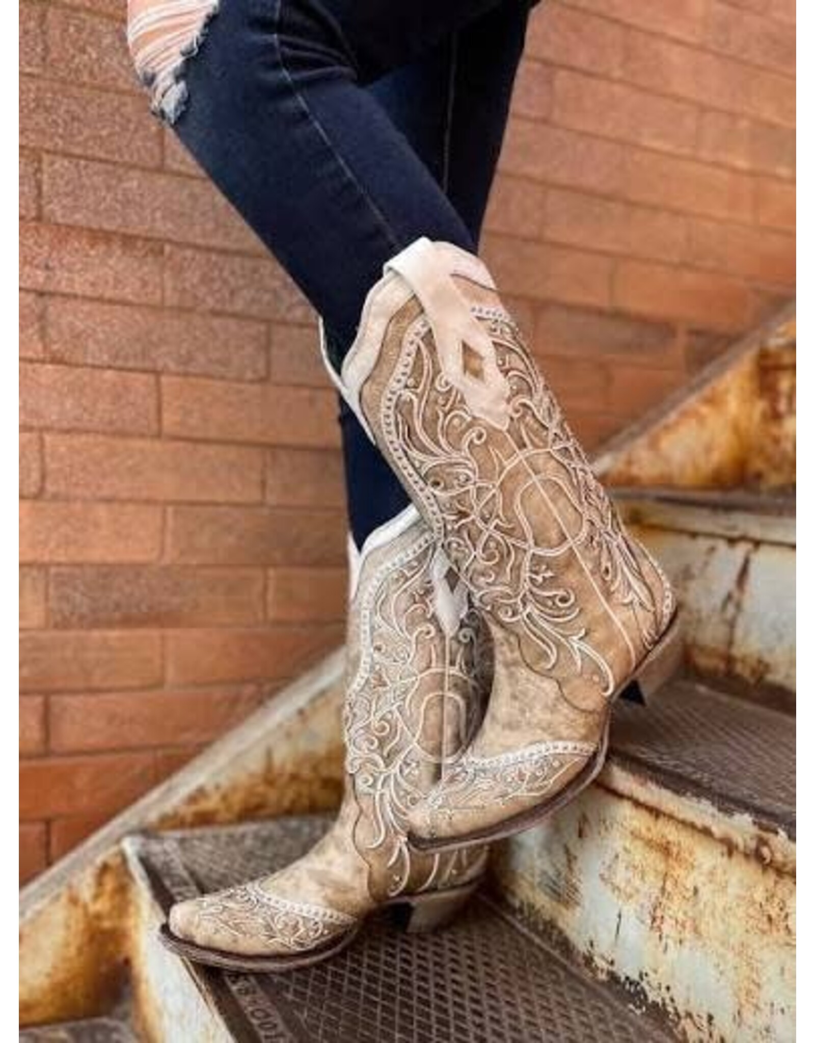 Corral Ladies White Overlay Embroidered Western Boots A3837