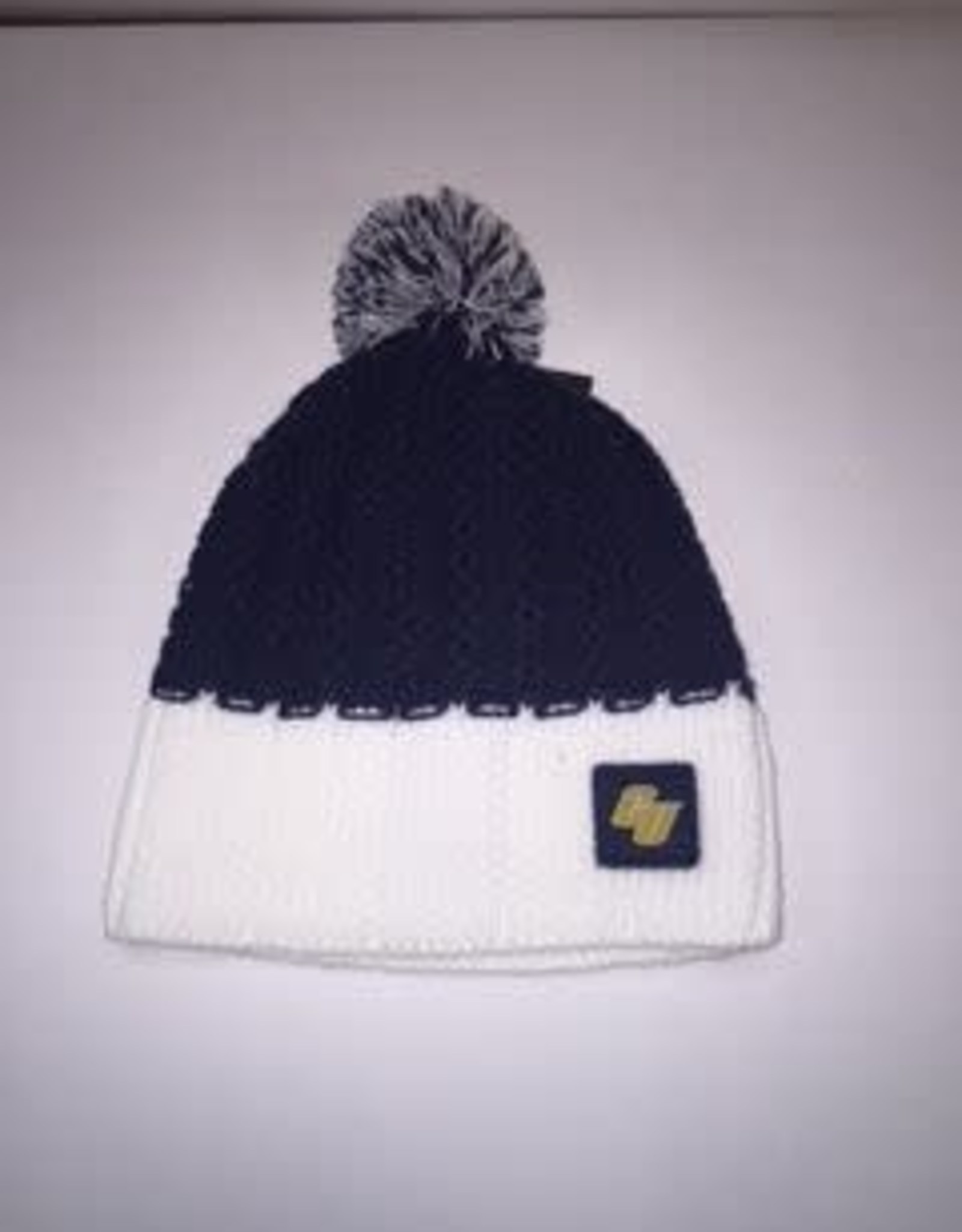 Women's Scallop Pom Nike Beanie