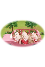 Calico Critters Calico Critters Family Picnic Van