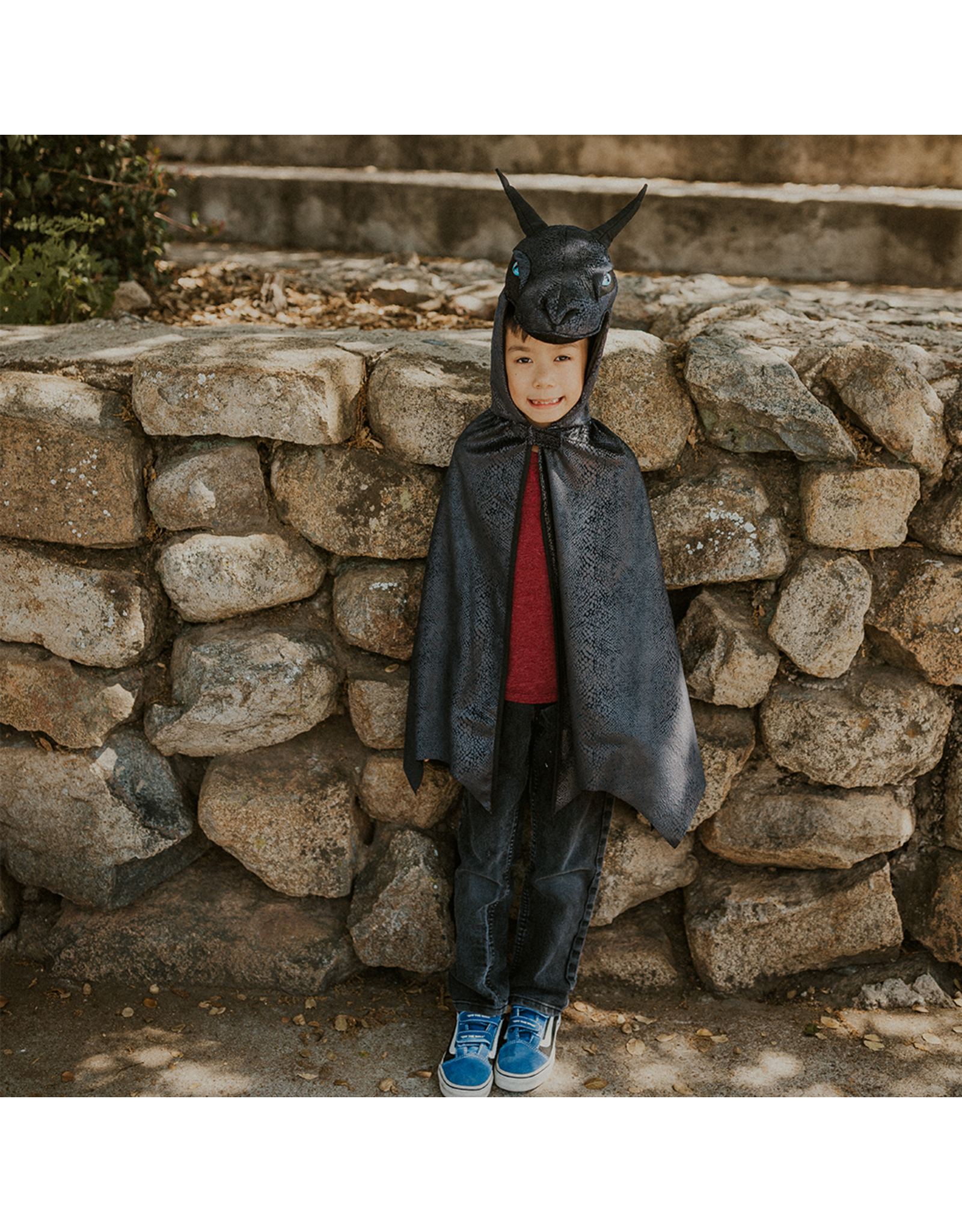 Great Pretenders Midnight Dragon Cape, Size 5/6