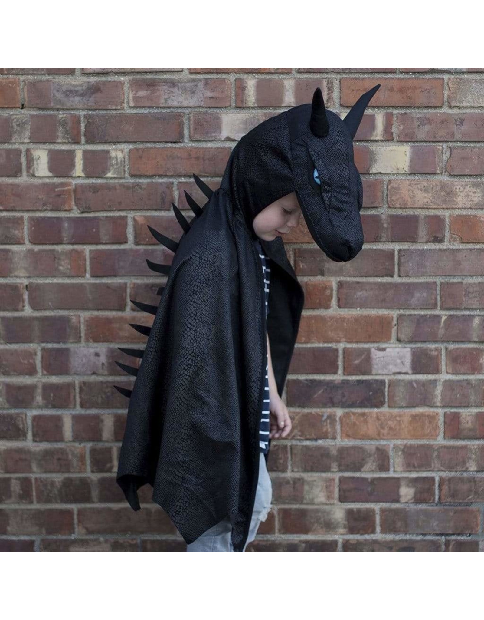 Great Pretenders Midnight Dragon Cape, Size 5/6