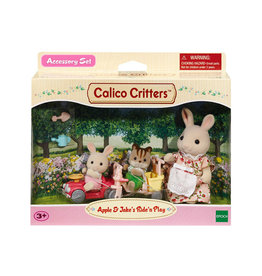 Calico Critters Calico Critters Apple & Jake Ride 'N PLay