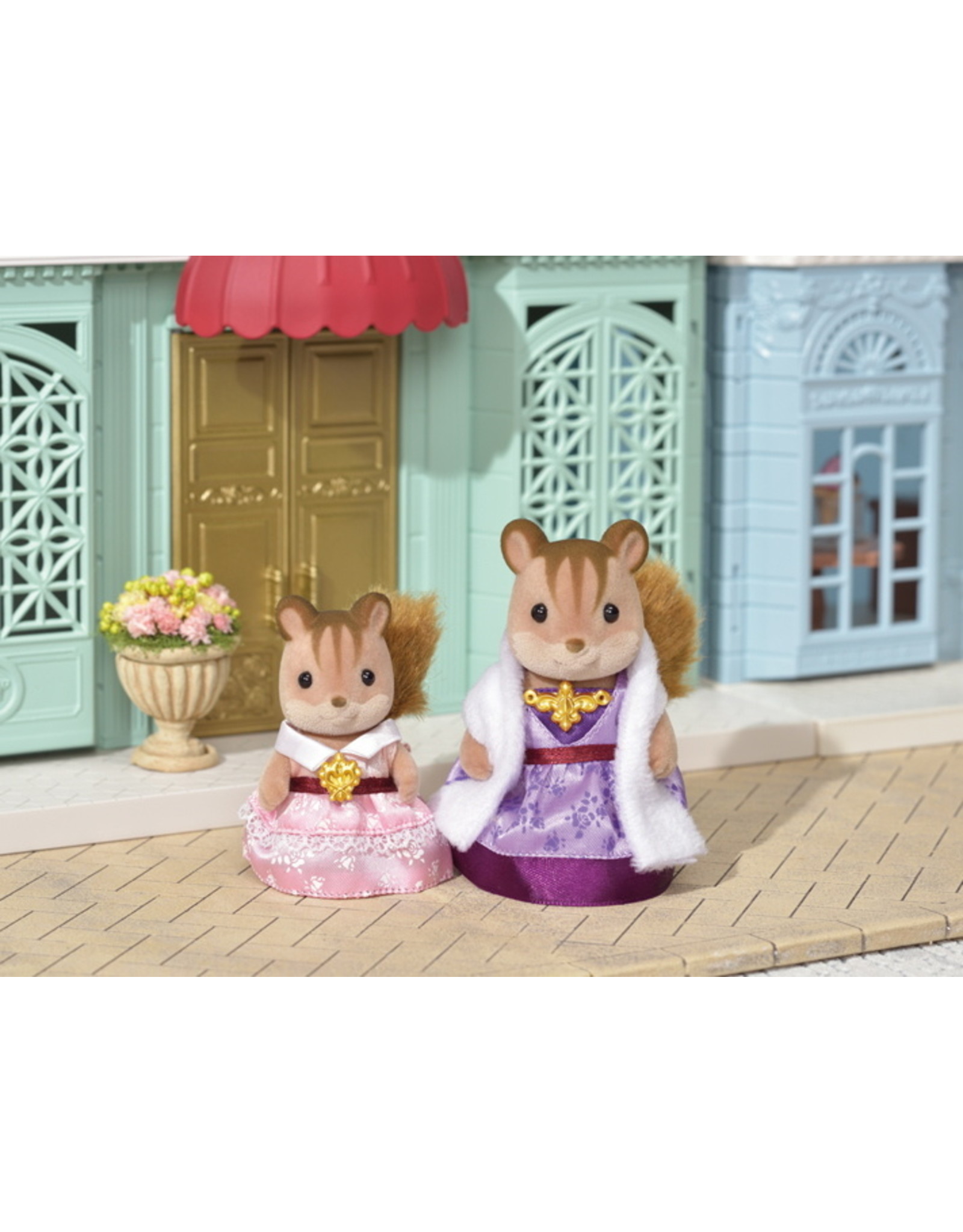 Calico Critters Calico Critters Dress Up Purple and Pink