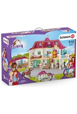 Schleich Horse Club Lakeside Country House and Stable