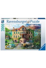 Ravensburger Cove Manor Echoes 2000pc