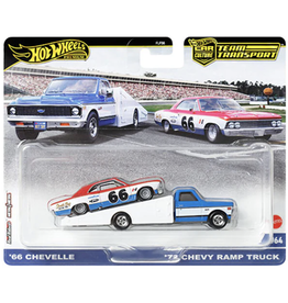 Hot Wheels Hot Wheels Team Transport '66 Chevelle and '72 Chevy Ramp Truck