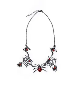 Great Pretenders Tangled Web Necklace