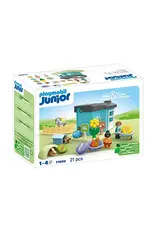 Playmobil Junior: Animal Home with Treat Dispenser