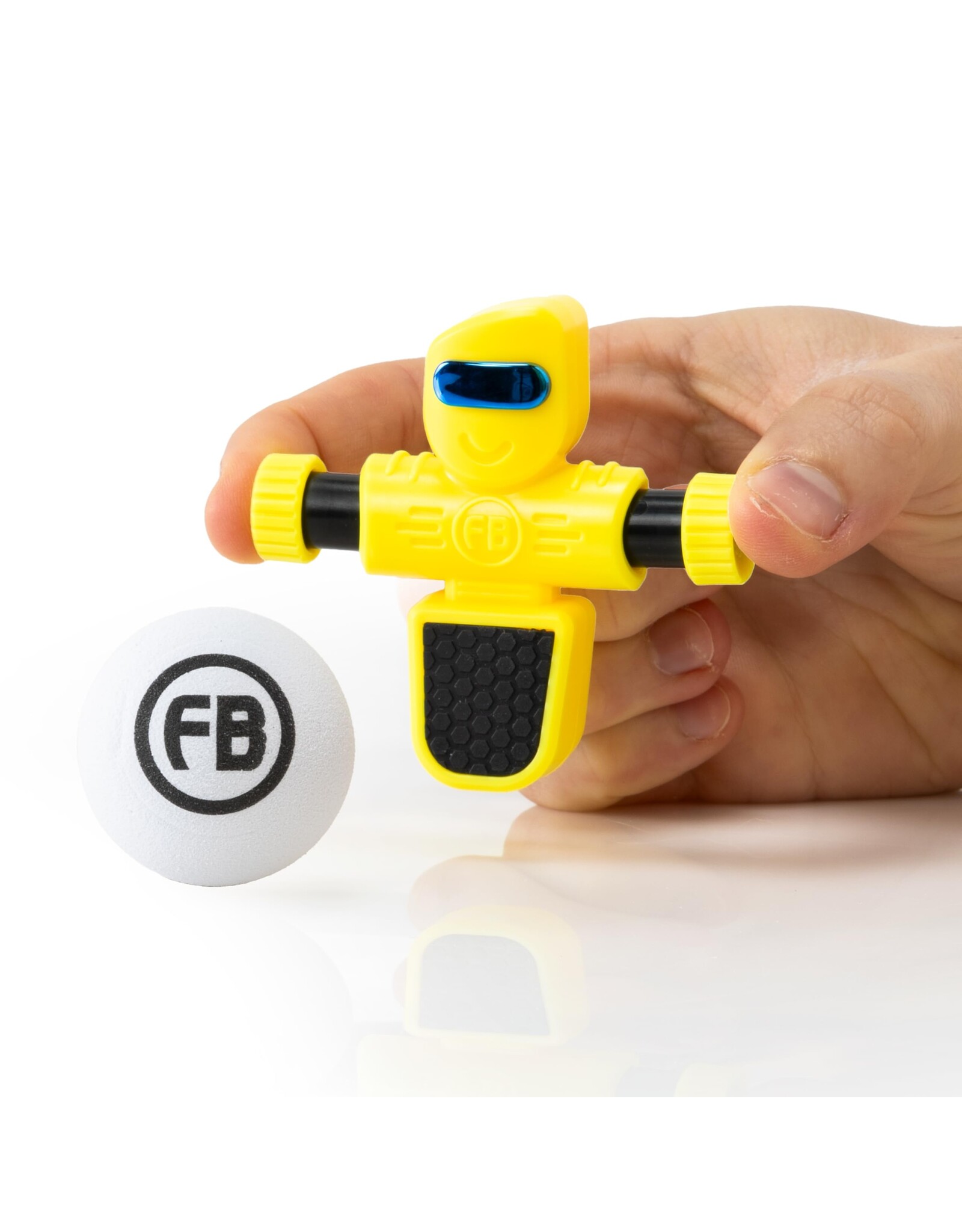 Fat Brain Toys Foosbots - Series 3: Stinger