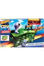 Mattel Hot Wheels Fold Out Play Set - Ghost Garage