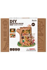 DIY Fairytail Tree House