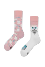 Many Mornings White Cat Crew Socks